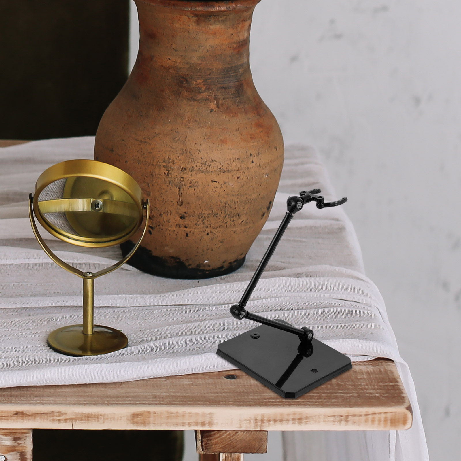 Action Figure Stand - 2 supporti regolabili per action figure,