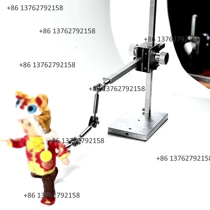 Supporto Universale in Acciaio - Action Figure Stand recensione e prezzo